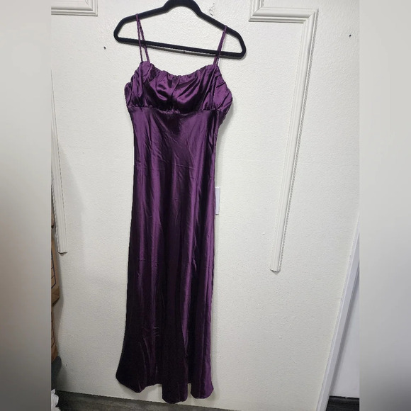 Lulus Romantic Excellence Plum Purple Satin Backless Maxi Dress L Wedding Party - Picture 6 of 10